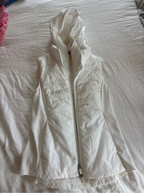 Lululemon Another Mile White Vest